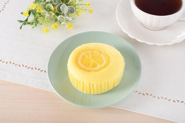 ●レモネード蒸しケーキ(税込138円)