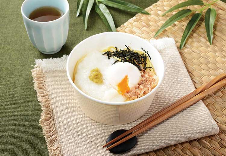 ●和パスタ こなな監修 とろろとたまごのおだしパスタ ~柚子胡椒添え~(税込399円)