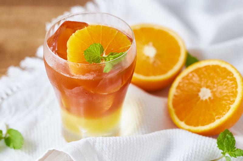 紅茶のいれ方アレンジレシピ編①｜アールグレイのオレンジアイスティー
