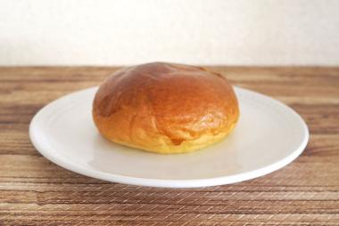 ぎっしり!!とろけるクリームパン(ローソン)1
