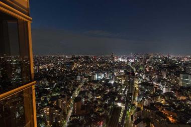 新宿方面を望む（北方向）。